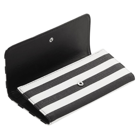 KUT From The Kloth Slim Striped Wallet Purse Black & White Vegan Leather NIB - Picture 2 of 7